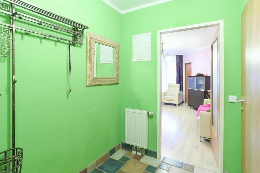 Citycenter+terrace+parking * Vienne